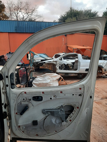 Porta Dianteira Direita Doblo Todas 