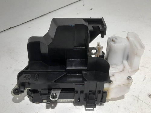 Fechadura Porta Traseira Direita  Fiat Doblo Adv 1.8 