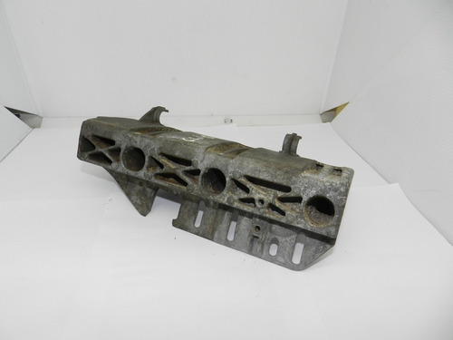 Suporte Coletor Admissão Renault Clio 99/06 7700110112