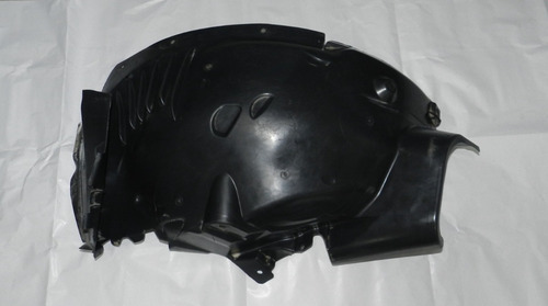 Para-barro Dianteiro Ld Mercedes C180 C200 10/16 Detalhe