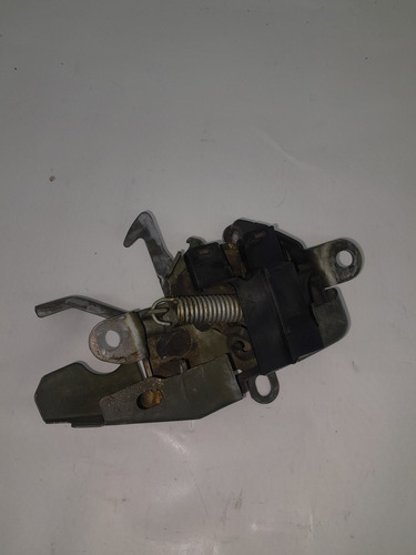 Fechadura Capô Toyota Corolla 1998 A 2002