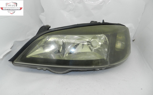 Farol Esquerdo Arteb Gm Astra 99/02 Com Detalhe 2100047