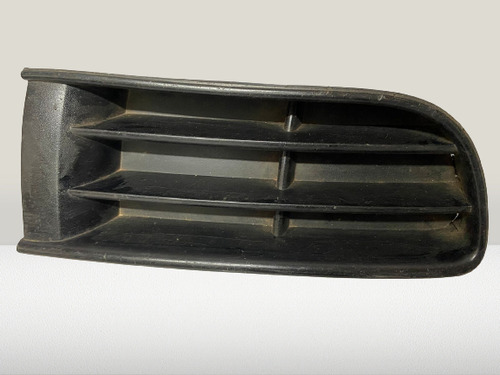 Grade Parachoque L/d Vw Polo S/furo 2003/06 18149 C05