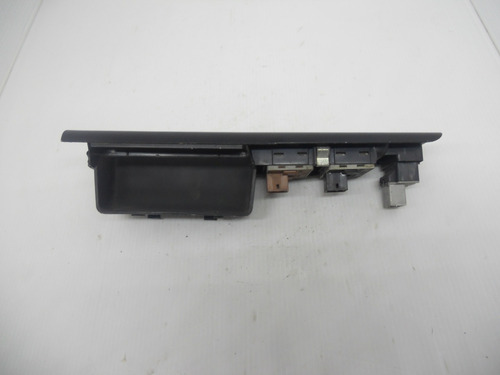 Comando Botão Vidro Dianteira Esquerda Vw Polo 2002 A 2011