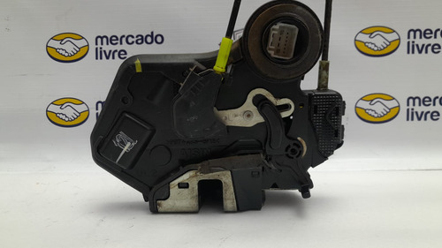Fechadura Traseira Esquerda Corolla 03/14 Hilux 06/15