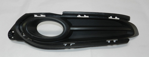 Moldura Grade Farol Milha Esquerdo Honda Hrv 2015 A 2018 