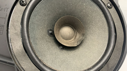 Alto Falante Dianteiro Direito Gm Omega Cd V6 2008 A 2012