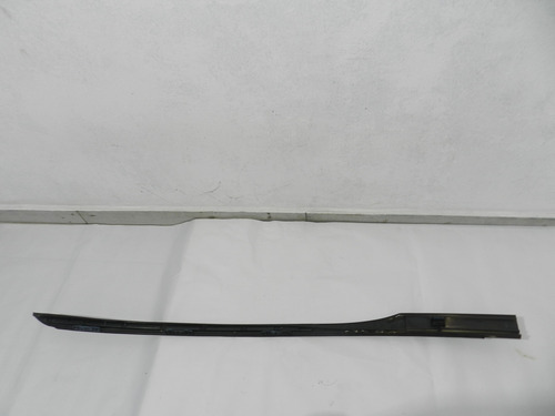 Friso Externo Para-brisa Lado Direito Gm Zafira 2002 Detalhe
