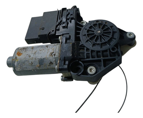 Motor Vidro Elétrico Tras. Direito Vw Golf 2000 (ap) Cxf 87