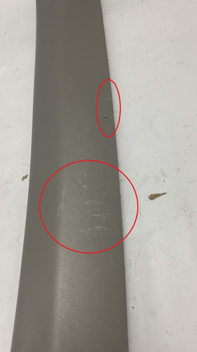 Moldura Coluna Parabrisa Direita Corolla 98/02 Detalhe