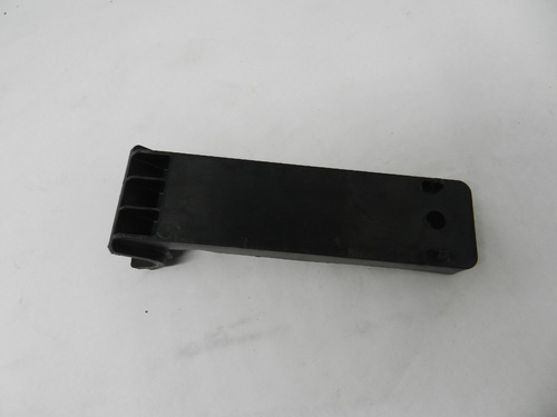 Suporte Superior Radiador Gm Tracker 2014 A 2016 96968243