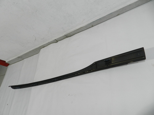 Friso Externo Para-brisa Lado Direito Gm Zafira 2002 Detalhe