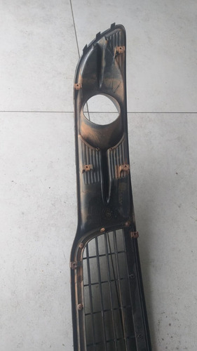 Grade Frontal Parachoque Fiat Palio Siena 08 A 11 C Detalhe