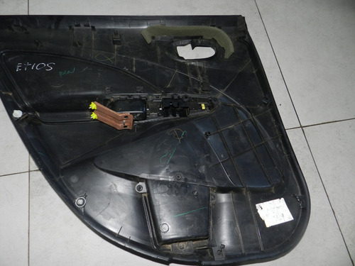 Forro Porta Traseira Direita Toyota Etios 13/18 676970d030