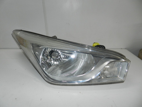 Farol Direito Hyundai Hb20 15/18 C/ Detalhe 921021s050