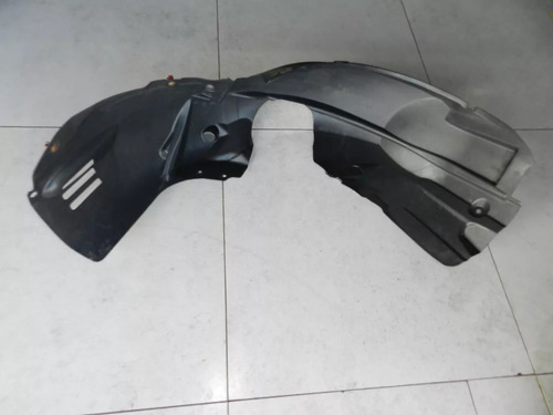 Para-barro Dianteiro Esquerdo Ford Fiesta 08/13 C/ Detalhe