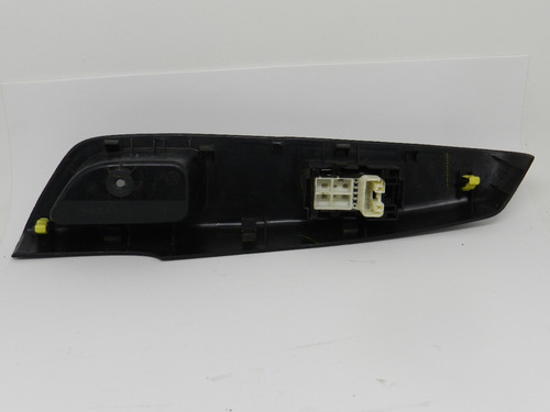 Comando Vidro Elétrico Dianteiro Direito Toyota Etios 17/ 20