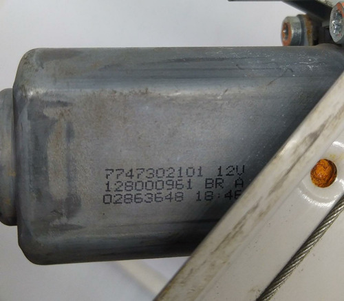 Máquina Vidro Dianteira Direita Citroen C3 02/13 9684740480