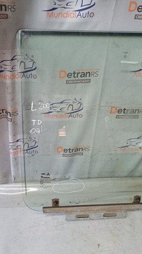 Vidro Pt Traseiro Direito Mitsubishi L200 2004/12 25896