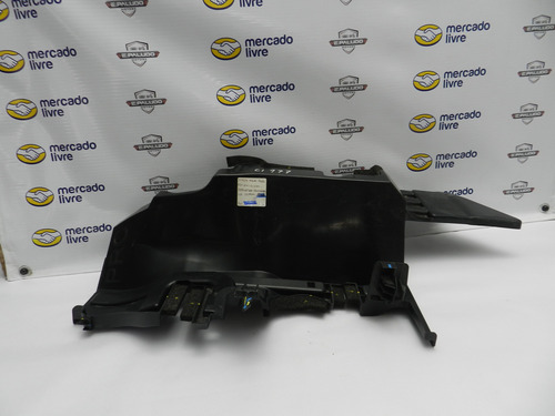 Defletor Lateral Direito Radiador Hilux 16/22 Recuperado