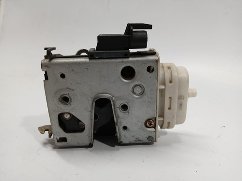 Fechadura Porta Dianteira Esquerda Audi A4 1995 1996 A 2001