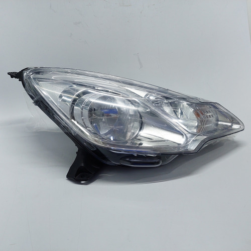 Farol Lado Direito Citroen C3 Ano 2013 A 2019 C/ Detalhes