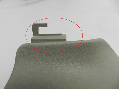 Acabamento Coluna Para-brisa Esquerdo Megane 06/13 Detalhe