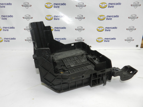 Suporte Caixa Bateria Renault Megane 06/13 Com Detalhe