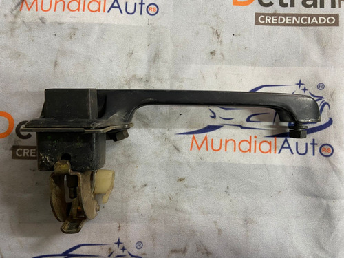 Maçaneta Externa Lado Direito F1000 F4000 1993/98 18072