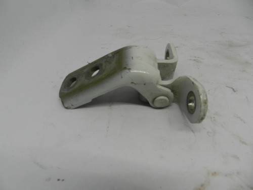 Dobradiça Porta Dianteira Direita Toyota Corolla 15/19