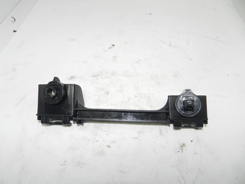 Guia Para-choque Dianteiro Esquerdo Toyota Etios 2011 A 2021