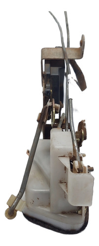 Fechadura Da Porta Traseira Esquerda Pajero Tr4 2003 A 2008
