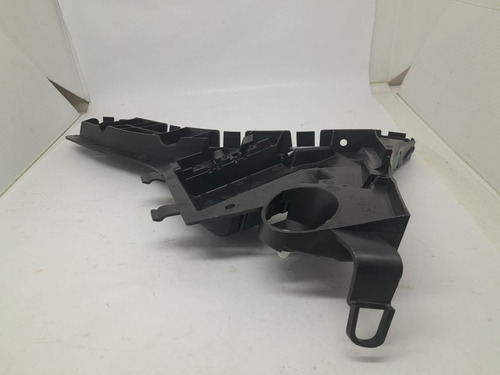 Guia Para-choque Traseiro Lado Direito Volvo Xc60 T5 11/17