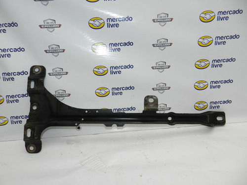 Suporte Central Grade Radiador F1000 F4000