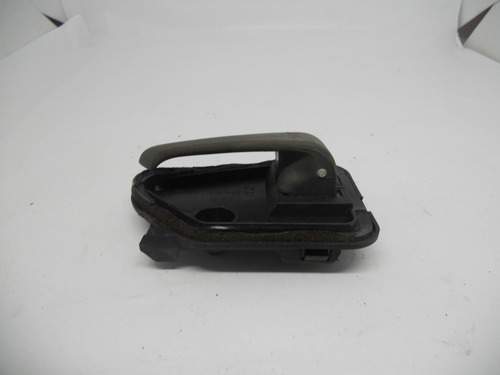 Maçaneta Interna Esquerda Gm Omega 1993 A 1997 90246187