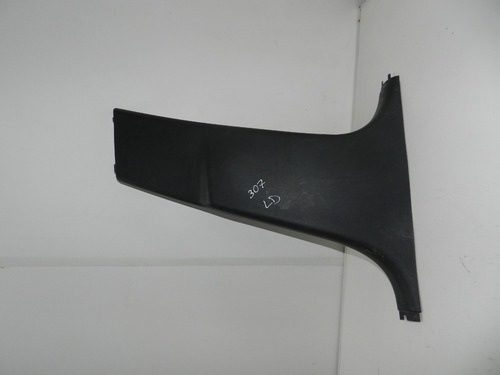 Moldura Coluna Lado Direito Peugeot 307 2007 9647355