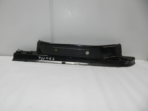 Soleira Externa Traseira Direita Gm Omega Cd 08/12 92211426