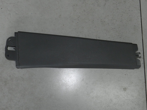 Acabamento Inferior Coluna Direita Gm Zafira 2202098