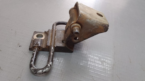 Dobradiça Porta Dianteira Direita Polo 03/14. 23701