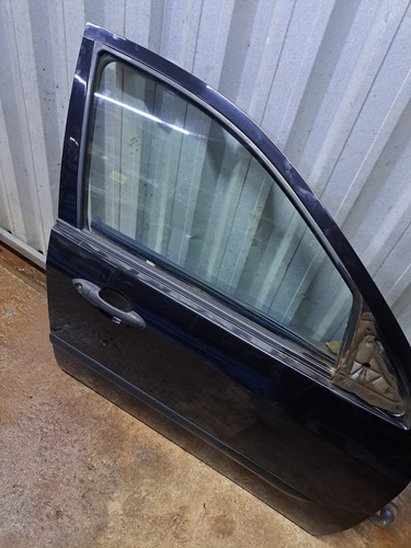 Porta Dianteira Direita Ford Focus 2002 2003 2004 2005 2007