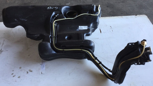 Tanque Combustível Golf Bora Audi A3 99/06 Gasolina Detalhe