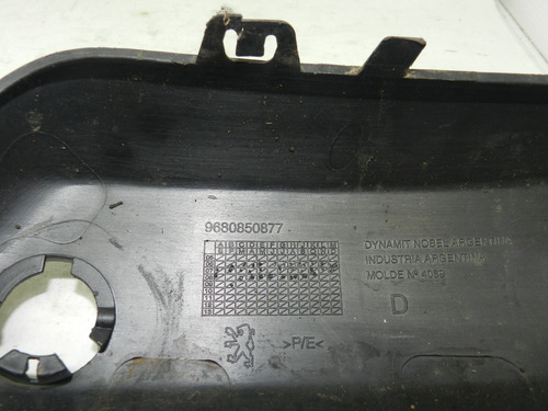 Moldura Parachoque Dianteira Direita Peugeot 307 2007 A 2012