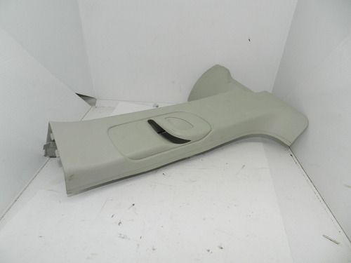 Acabamento Cinto Direito Gm Zafira 2005 2006 A 2008 90579818