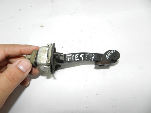 Limitador Porta Diant Dir Ford Fiesta Hatch 2014 2s6an23500