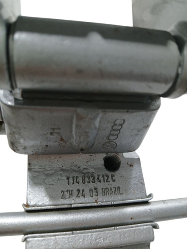 Dobradiça Porta Traseira Direita Vw Golf 2000 (ap) Cxf 88