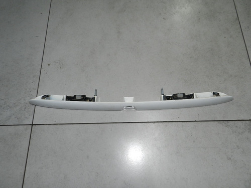 Friso Moldura Tampa Traseira C/ Luz Audi A3 98/05 8d9827574