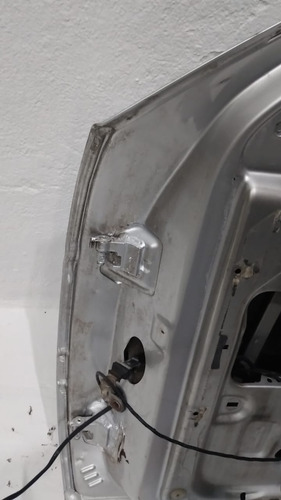 Porta Dianteira Direita Ford Escort Europeu 93/96 Detalhe