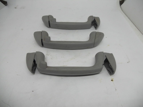 Kit Alça Teto Pega Mão Toyota Etios 2013 A 2018 746110d060