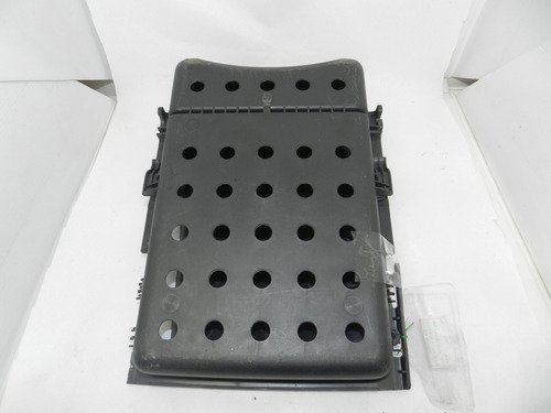  Gaveta Porta-objetos Fox Spacefoxx Crossfox Amarok Detalhe
