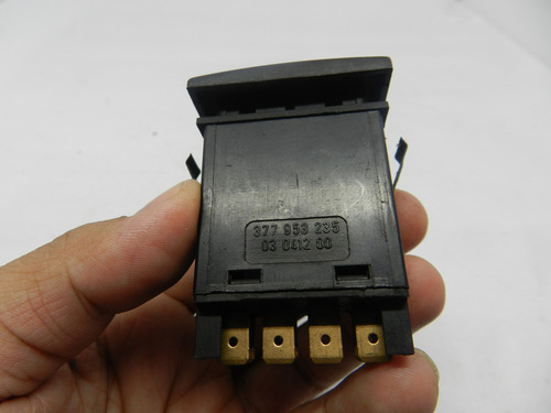 Botão Pisca Alerta Vw Gol Parati Saveiro G3 G4 377953235